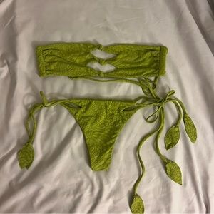 Benoa swim set
